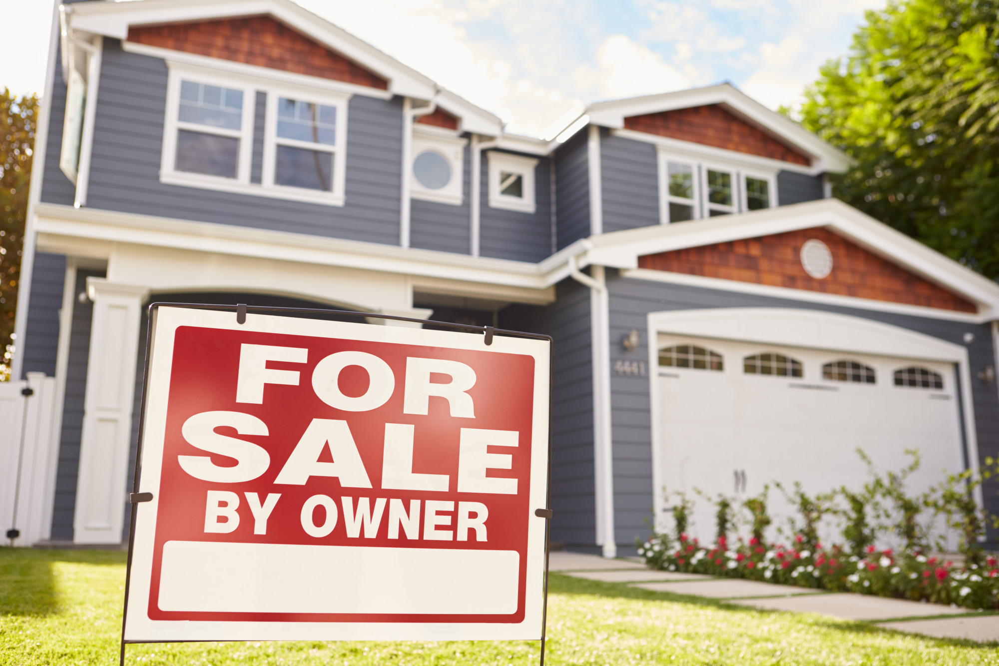 Selling a House With a Mortgage: The Basics Explained